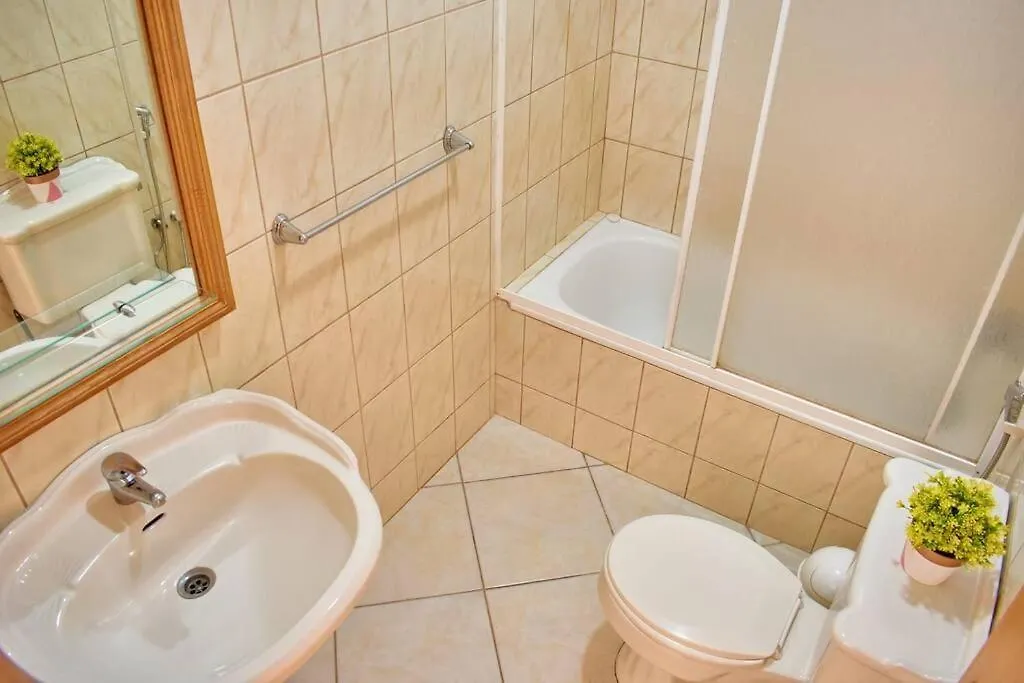 Apartamento T3 Encantador Com Piscina Wifi E Perto De Praia Santa Maria 0*,
